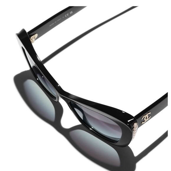 COPY - Chanel Cat Eye Sunglasses - Picture 3 of 9